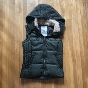ZARA Sherpa Collar Detachable Hood Vest